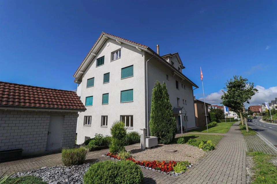 4½-Zimmer-Wohnung mit Aussicht – Foto 2 von 8