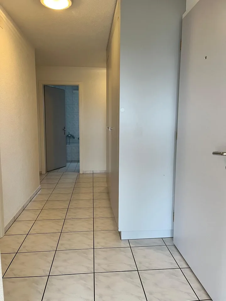 4½-Zimmer-Wohnung mit Aussicht – Foto 7 von 8