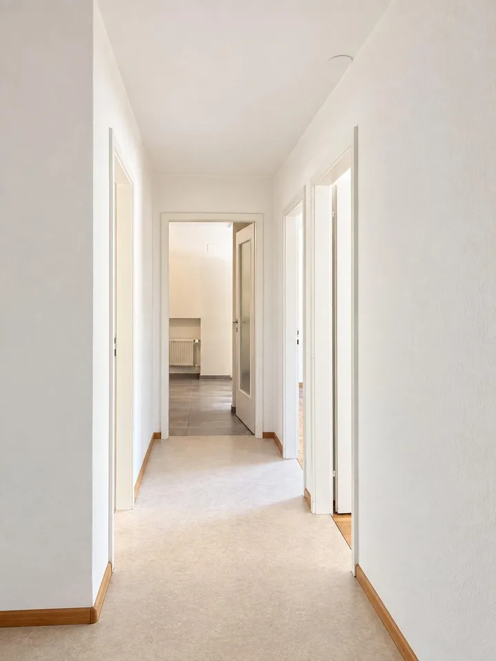 Charmante Wohnung im Herzen von Binningen – Foto 2 von 8