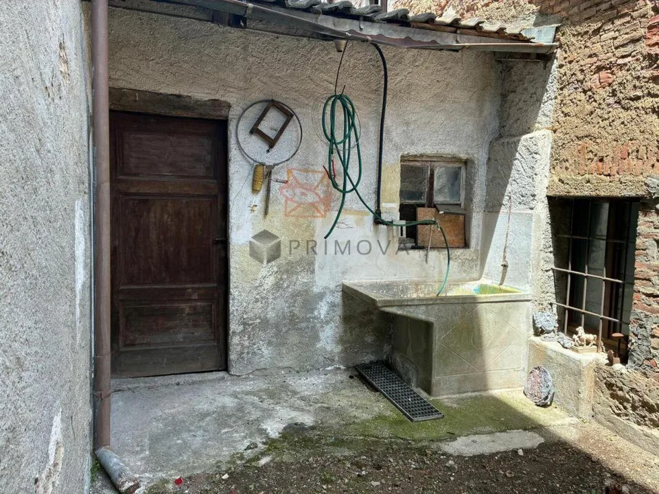 Visionäre gesucht! Tessiner Dorfhaus mit vollem Gestaltungsspielraum – Foto 10 von 13