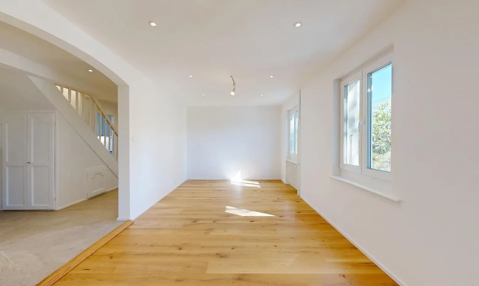 Villa 6.0 Zimmer vollständig renoviert – Foto 7 von 11