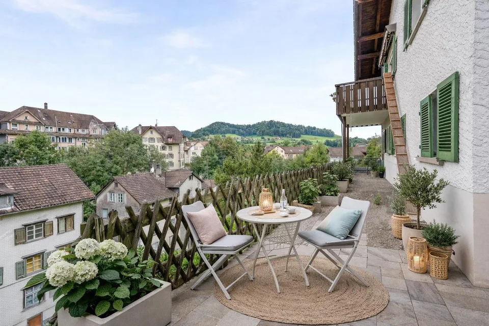 Living in a sunny location? Single-family house in Herisau – photo 12 of 12