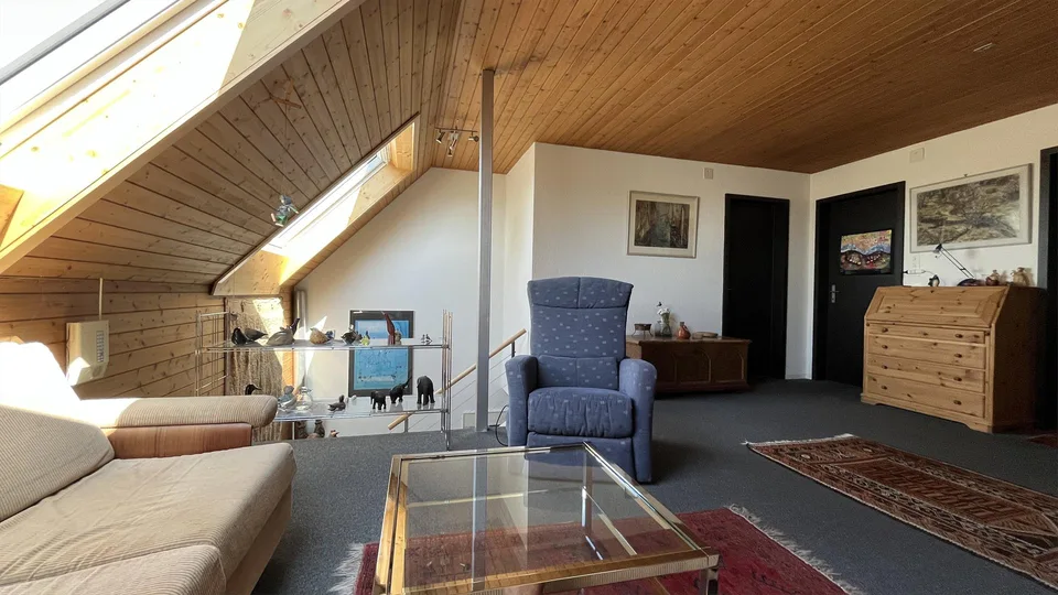 6.5-Zimmer Einfamilienhaus, nahezu autark, mit grossem Grundstück – photo 13 sur 27
