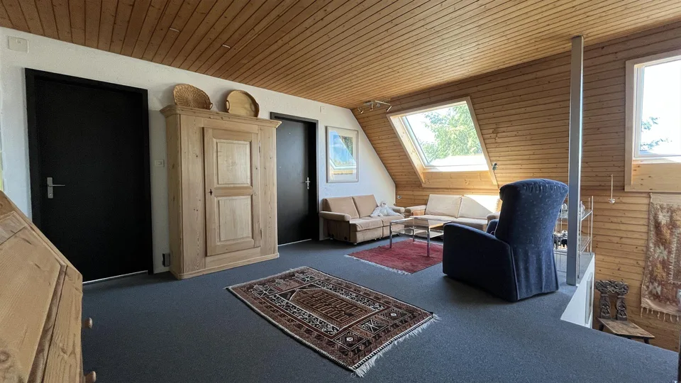 6.5-Zimmer Einfamilienhaus, nahezu autark, mit grossem Grundstück – photo 14 sur 27