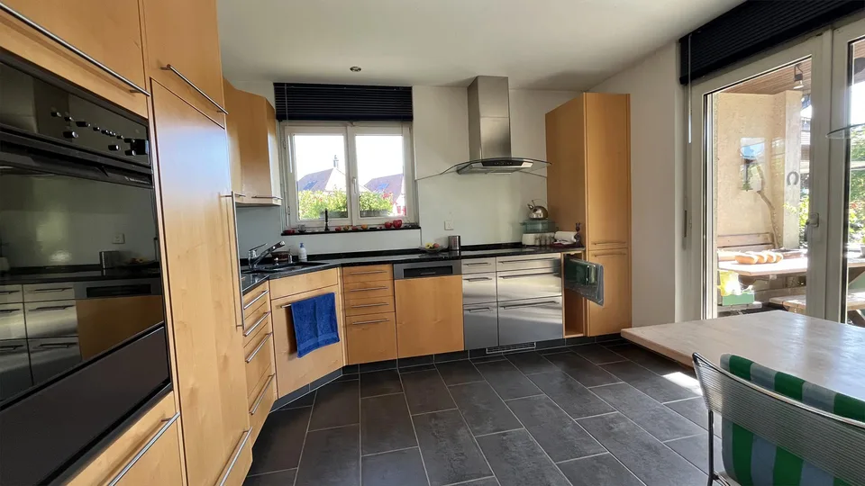 6.5-Zimmer Einfamilienhaus, nahezu autark, mit grossem Grundstück – photo 7 sur 27
