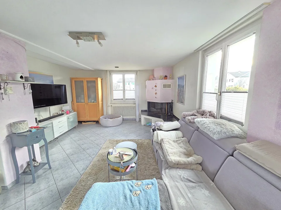 Reserviert : Freistehendes Einfamilienhaus – Wohnraum mit Zukunft – Foto 2 von 11