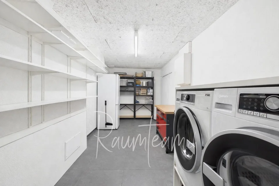 Traumwohnung: Terrassenwohnung mit Bergblick in Herdern – Foto 18 von 19