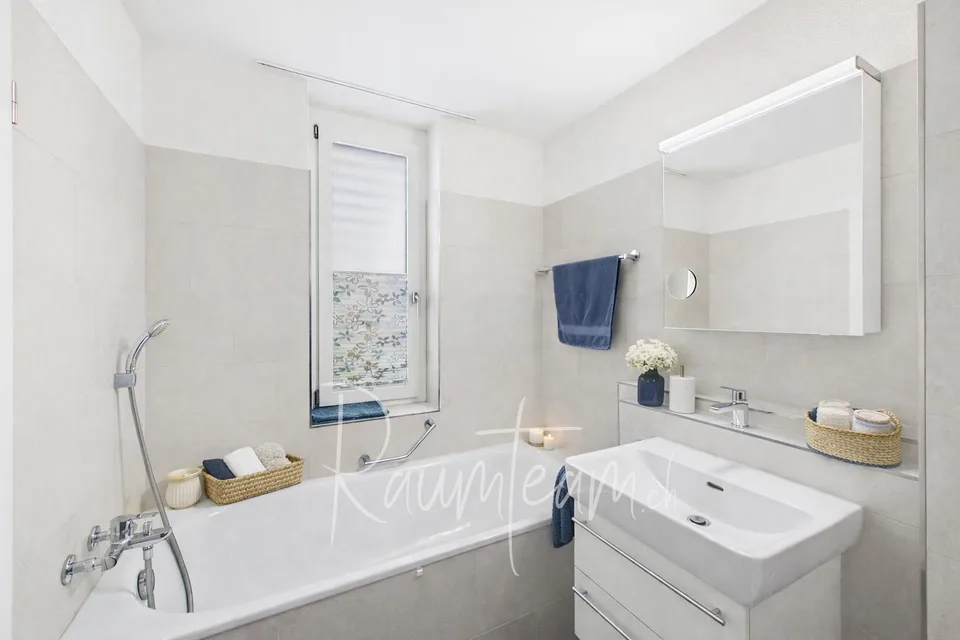 Traumwohnung: Terrassenwohnung mit Bergblick in Herdern – Foto 17 von 19