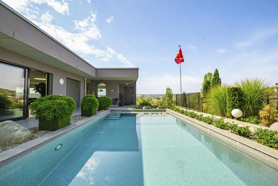 Exklusives Terrassenhaus für Kenner und Geniesser – foto 2 di 9