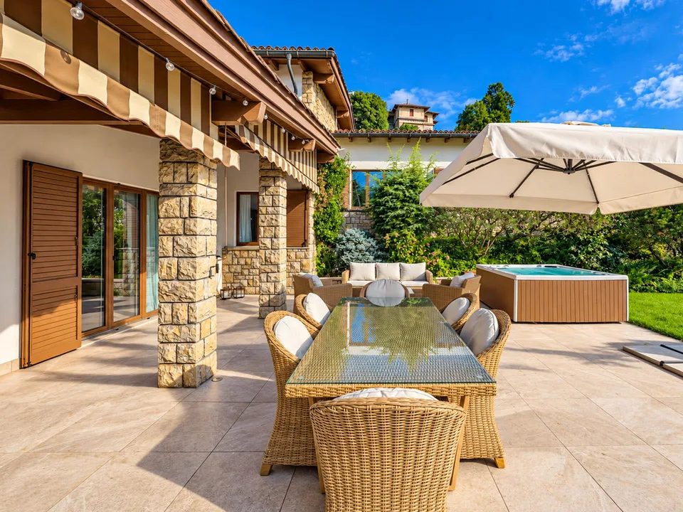 Villa con ampio giardino a Mendrisio – foto 10 di 28
