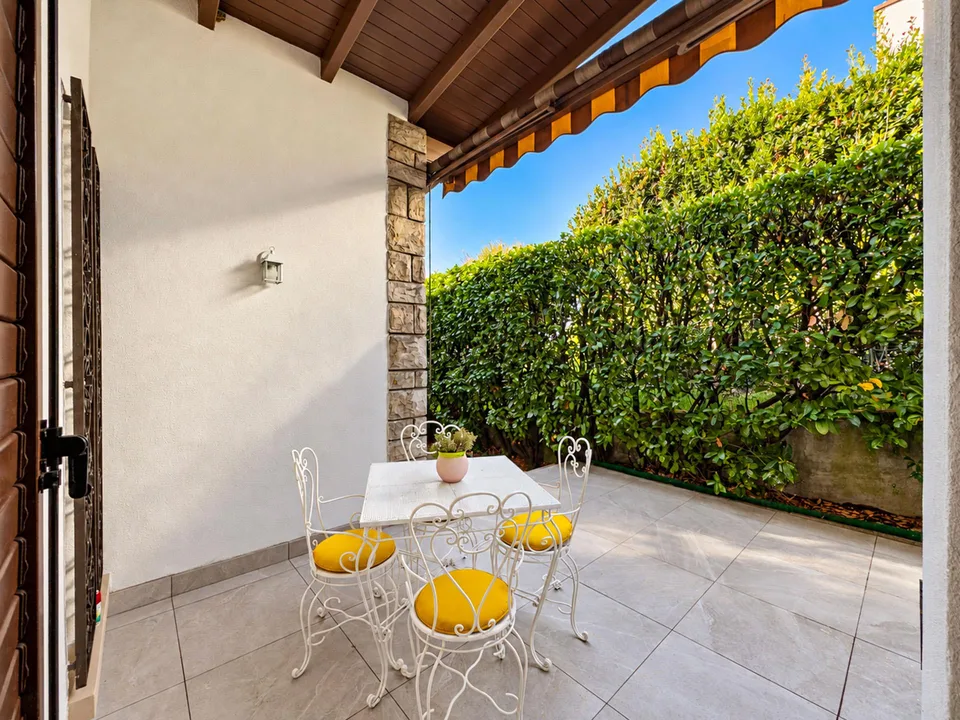 Villa con ampio giardino a Mendrisio – foto 13 di 28