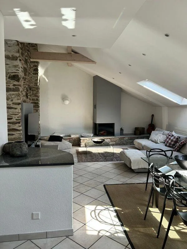 MAISON DANS LE NOYAU – photo 7 sur 9