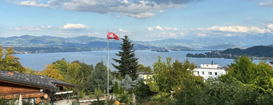 Maison unifamiliale indépendante avec vue sur le lac et potentiel de développement – photo 3 sur 4