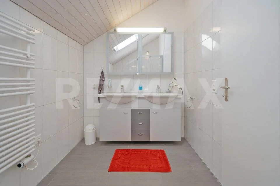 Tutto chiaro - casa unifamiliare di 6,5 locali con vista – foto 8 di 11