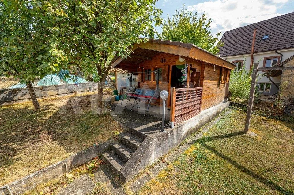 Ehemaliges Bauernhaus mit grosser Scheune – Foto 9 von 13