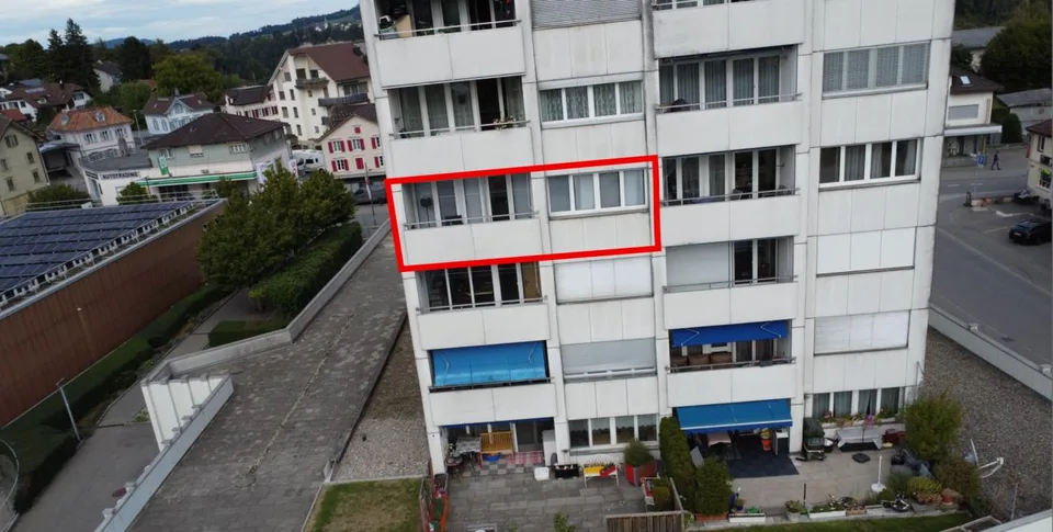 FAMILIENGLÜCK IM ZENTRALEN WOHNQUARTIER – Foto 8 von 9