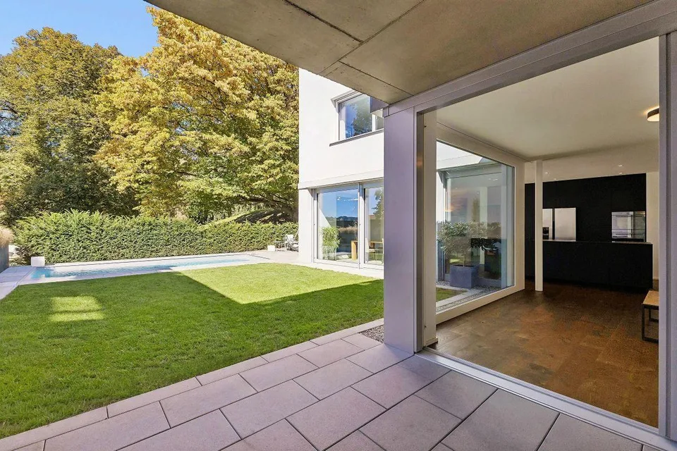 Hochwertiges Architektenhaus mit Pool und viel Privatsphäre – Foto 12 von 13
