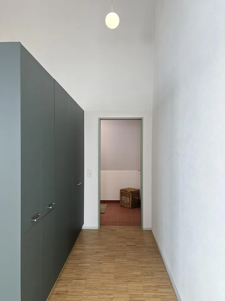 Einzigartige, helle 3.5-Zimmer LOFT-Wohnung mitten in der Altstadt – Foto 8 von 12