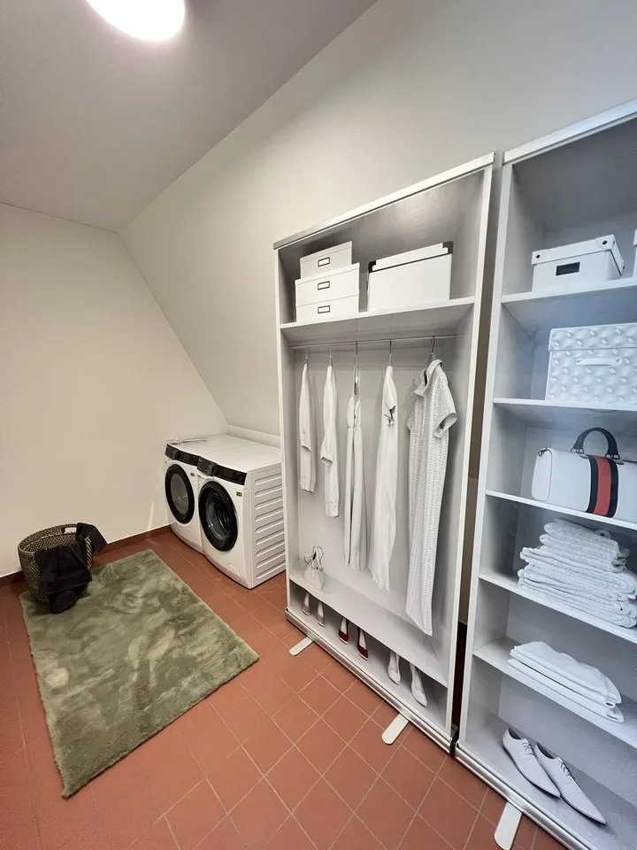 Einzigartige, helle 3.5-Zimmer LOFT-Wohnung mitten in der Altstadt – Foto 9 von 12