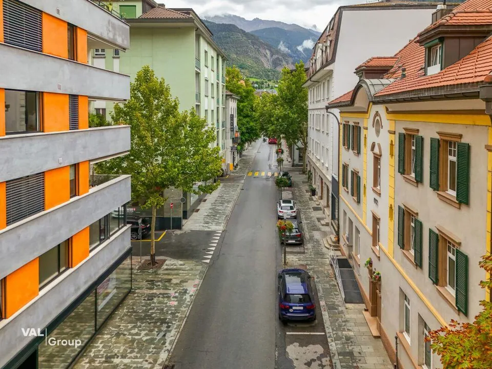 Velseitig nutzbare Räumlichkeiten zentral in Brig – Foto 12 von 14
