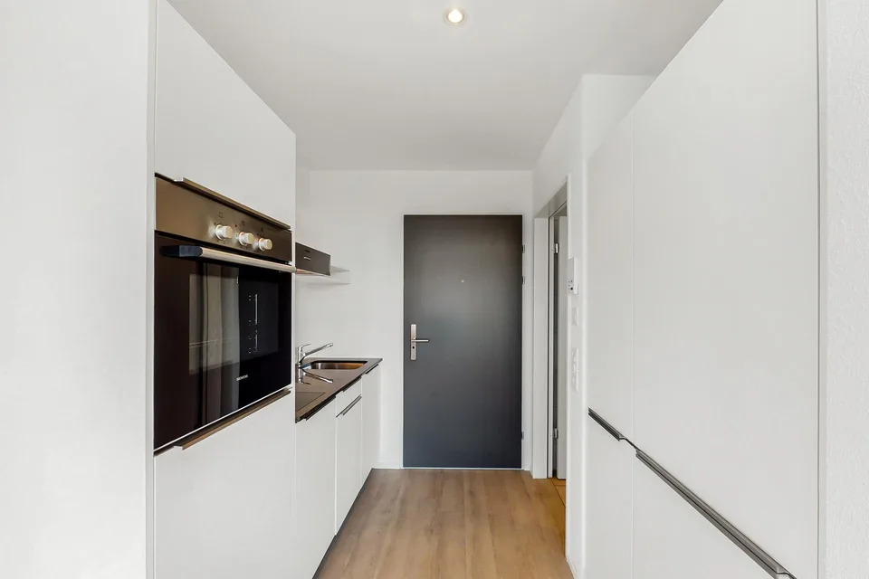 Moderne und möblierte Wohnung – foto 6 di 10