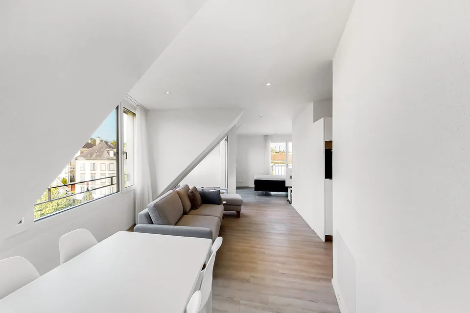 Moderne und möblierte Wohnung – foto 4 di 10