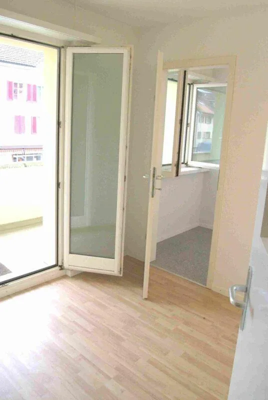 An TOP Geschäftslage: Praxis/Büro, hell, freundlich, mit Lift – Foto 7 von 9