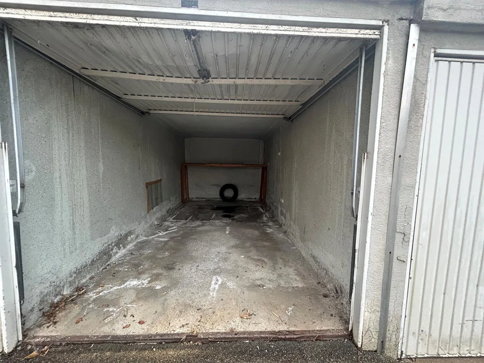 Garagenbox im Riethüsli – Foto 2 von 2