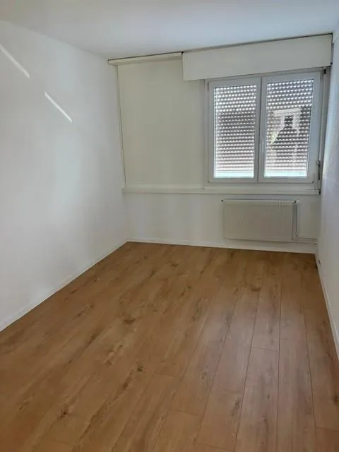 Frisch sanierte 4½-Zimmerwohnung! – photo 5 of 8