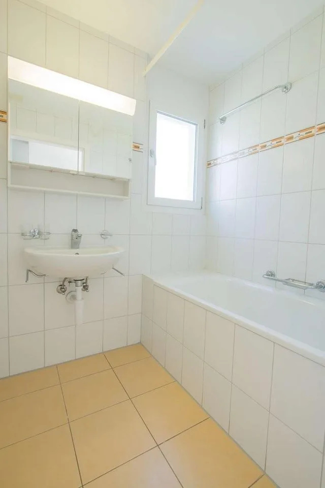 Ampio appartamento in un ambiente verde – foto 7 di 10