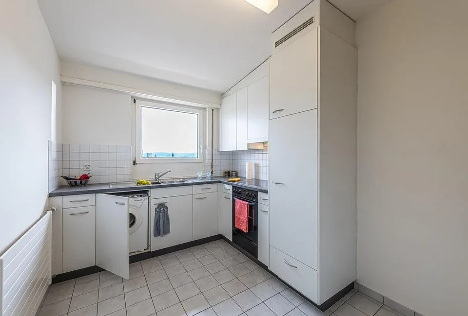 2 Zimmer-Wohnung in der Nähe des Kantonsspital / Uni – Foto 2 von 12