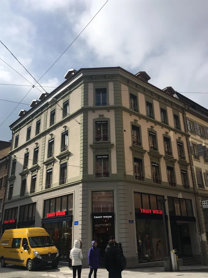 Nel centro della città – foto 8 di 9