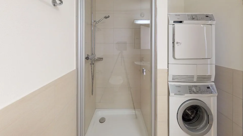 Grosszügige Wohnung mit Wintergarten in Lachen SZ! – Foto 6 von 10