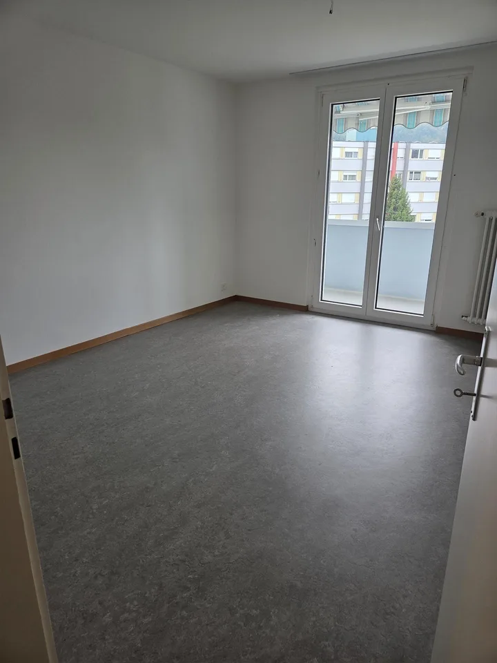 Lässige Wohnung nähe Schwimmbad – foto 5 di 9