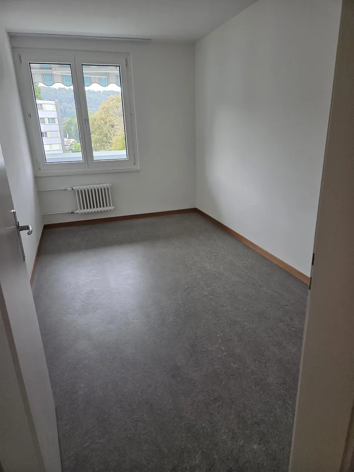 Lässige Wohnung nähe Schwimmbad – foto 6 di 9