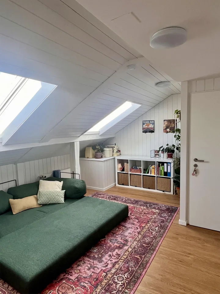 Charmante 2.5 - Zimmerdachwohnung – Foto 7 von 8