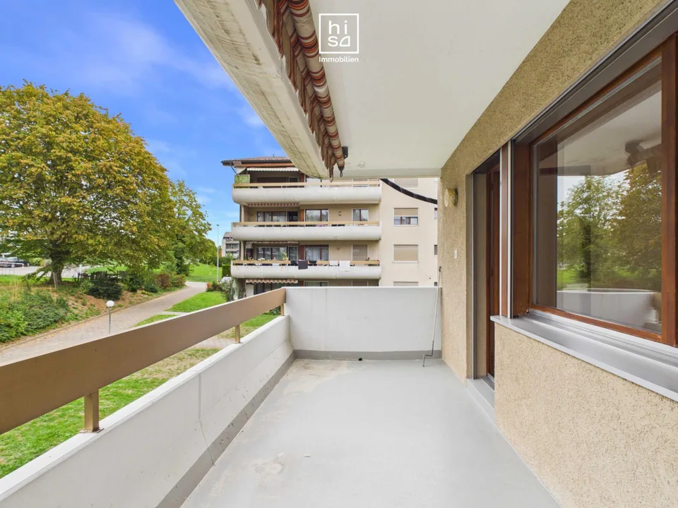 3.5-Zimmerwohnung mit grossem Balkon zu vermieten – Foto 3 von 8