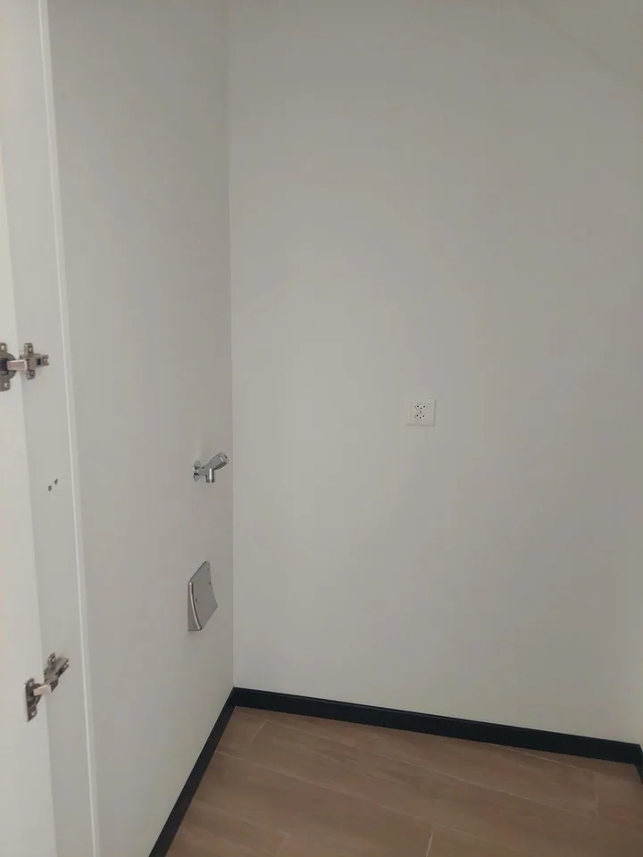 CERCASI SUBENTRANTE APPARTAMENTO ZONA TRANQUILLA – Foto 10 von 19