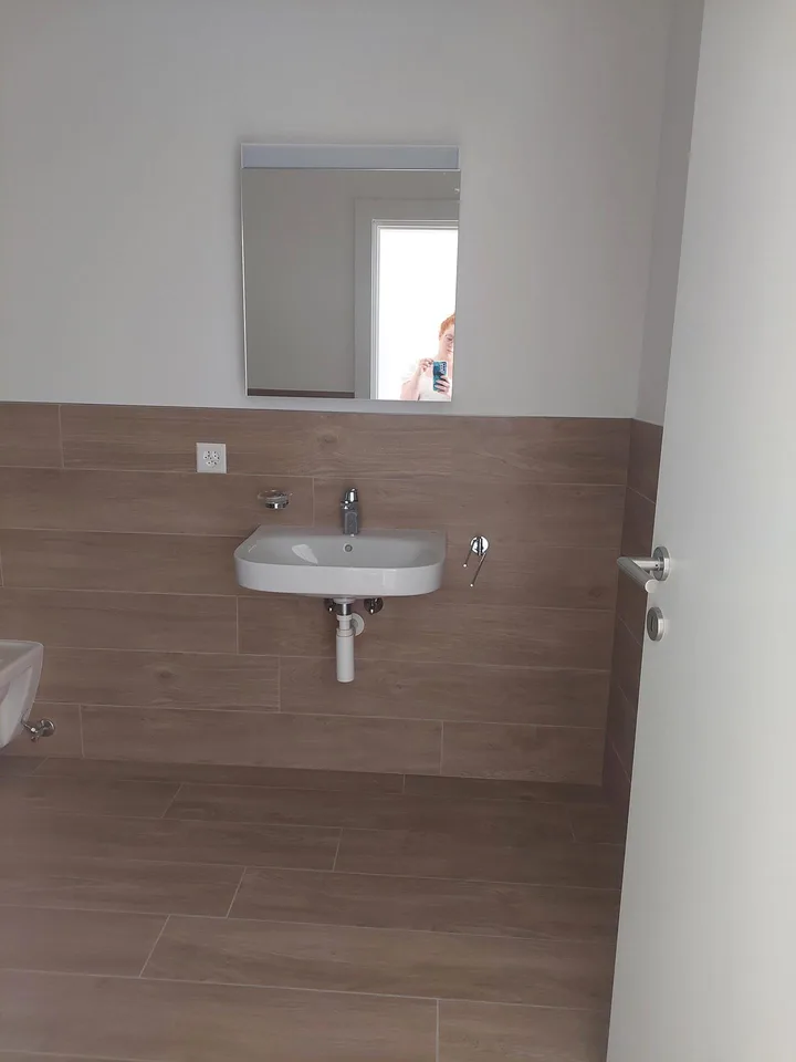 CERCASI SUBENTRANTE APPARTAMENTO ZONA TRANQUILLA – Foto 14 von 19