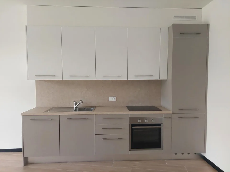 CERCASI SUBENTRANTE APPARTAMENTO ZONA TRANQUILLA – Foto 7 von 19
