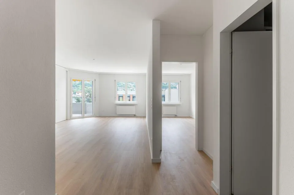 2100, Via Pizzo di Claro 21, Apartment 424 – Foto 5 von 13