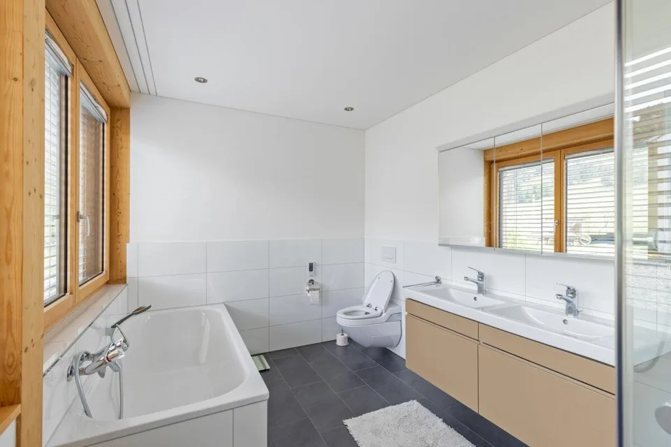 Zu verkaufen grosszügiges Terrassenhaus, 4.5 Zimmer, Länge 35 Meter... – foto 8 di 16