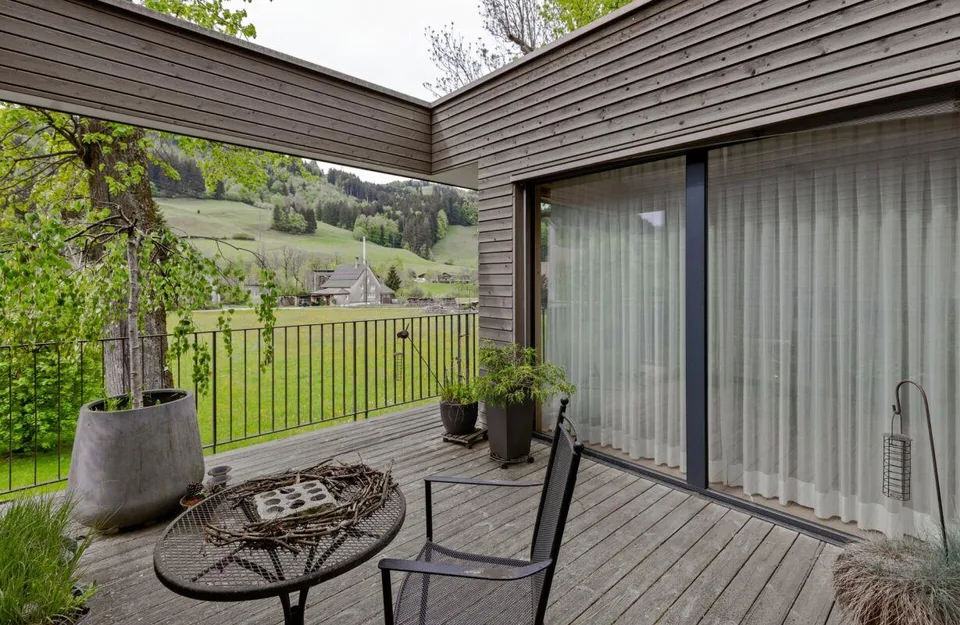 Zu verkaufen grosszügiges Terrassenhaus, 4.5 Zimmer, Länge 35 Meter... – foto 14 di 16