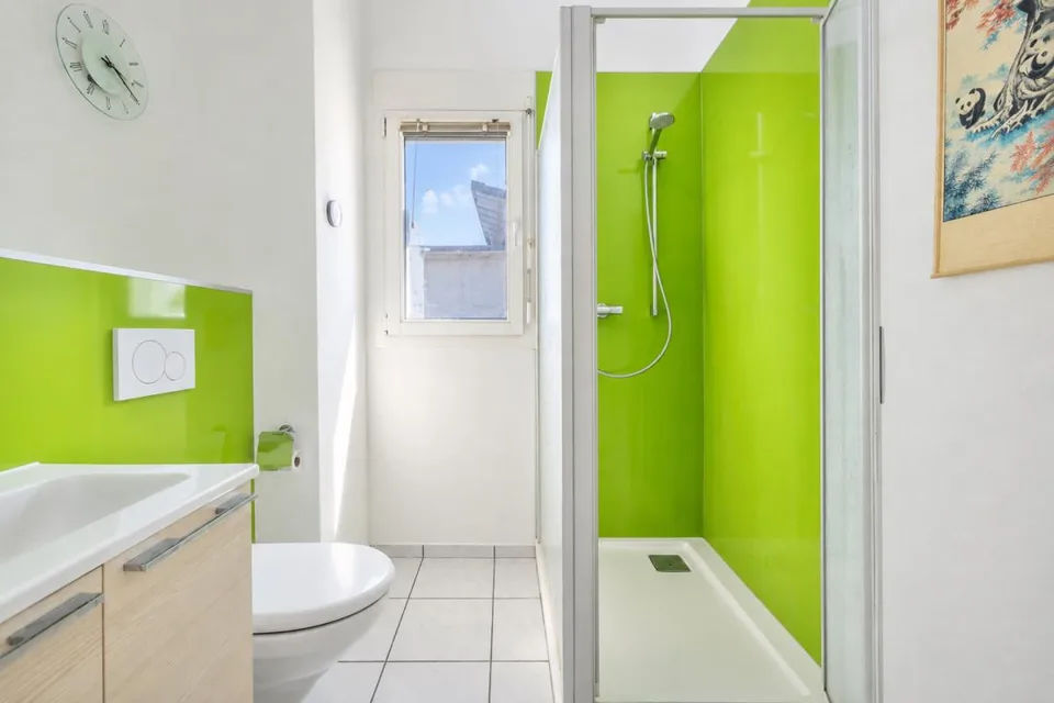 Maison de rang de 5,5 pièces avec espace de séjour, jardin et balcon supplémentaire – photo 8 sur 13