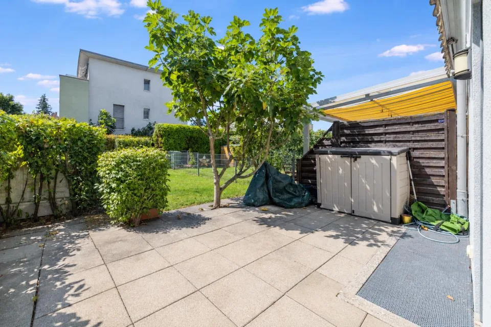 Maison de rang de 5,5 pièces avec espace de séjour, jardin et balcon supplémentaire – photo 11 sur 13