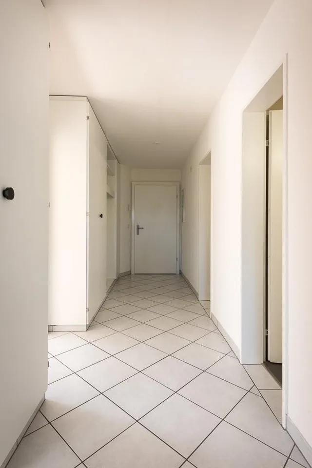 Appartamento bello con posto a sedere in giardino – foto 7 di 7