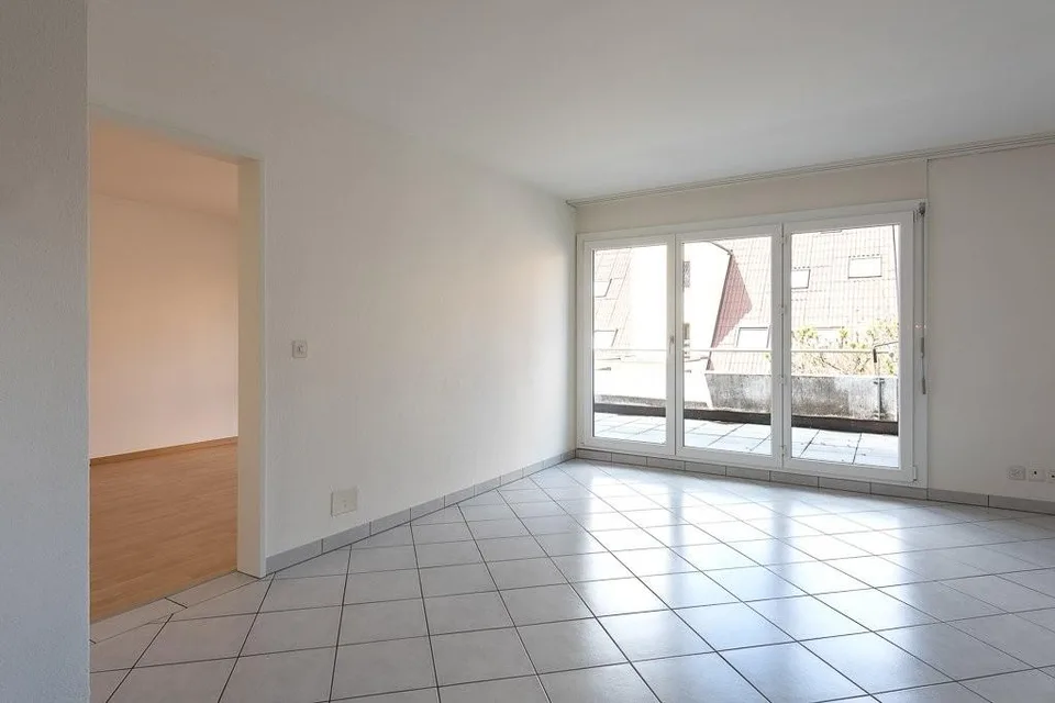 Appartamento bello con posto a sedere in giardino – foto 3 di 7