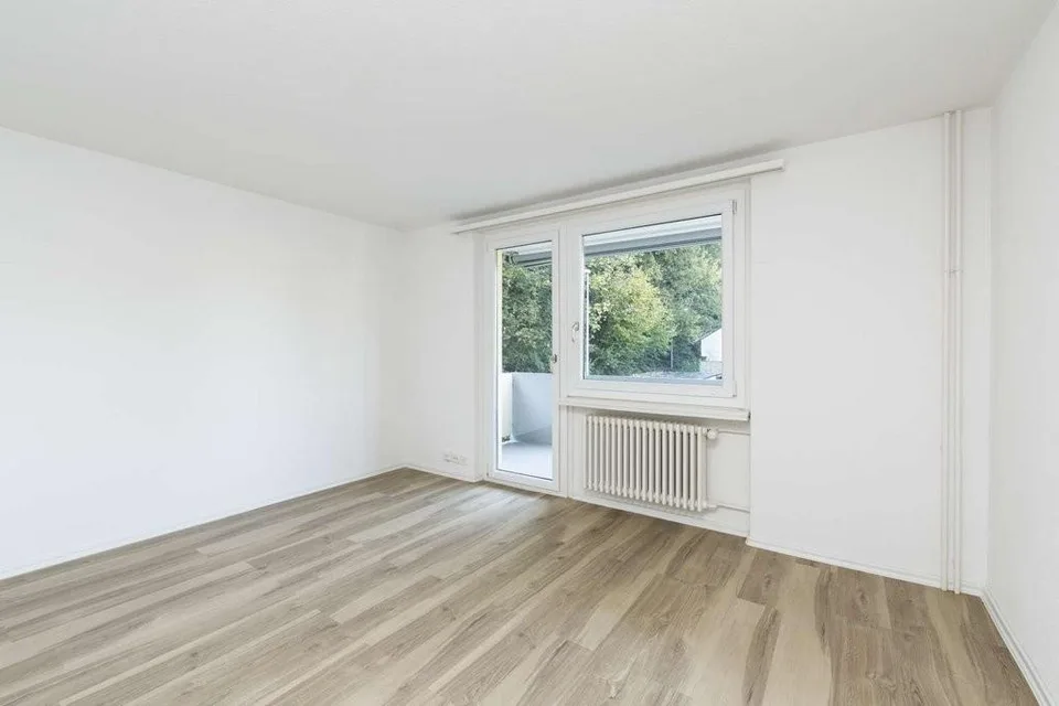 Attraktive 3 Zimmerwohnung im 4. OG an ruhiger Lage in Luze – Foto 3 von 6