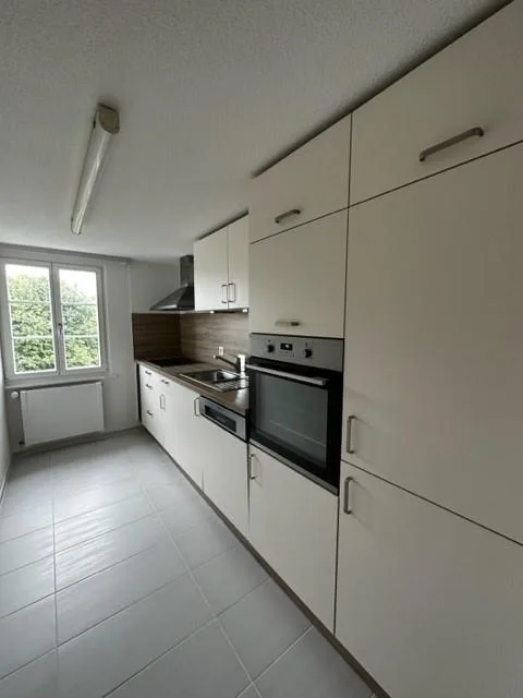 Gemütliche Dachwohnung in historischer Liegenschaft – photo 7 of 12