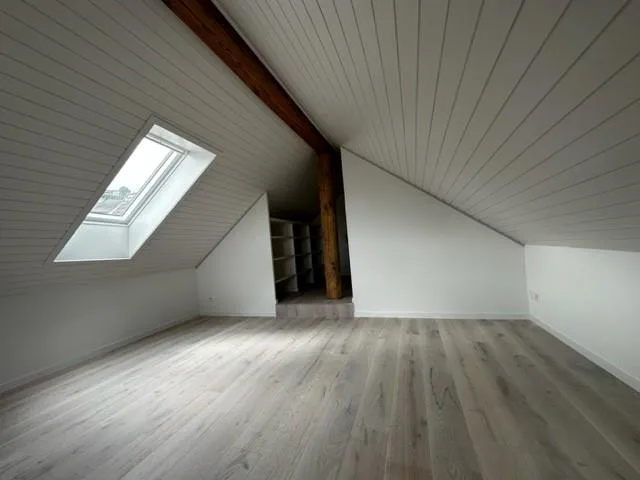 Gemütliche Dachwohnung in historischer Liegenschaft – photo 8 of 12